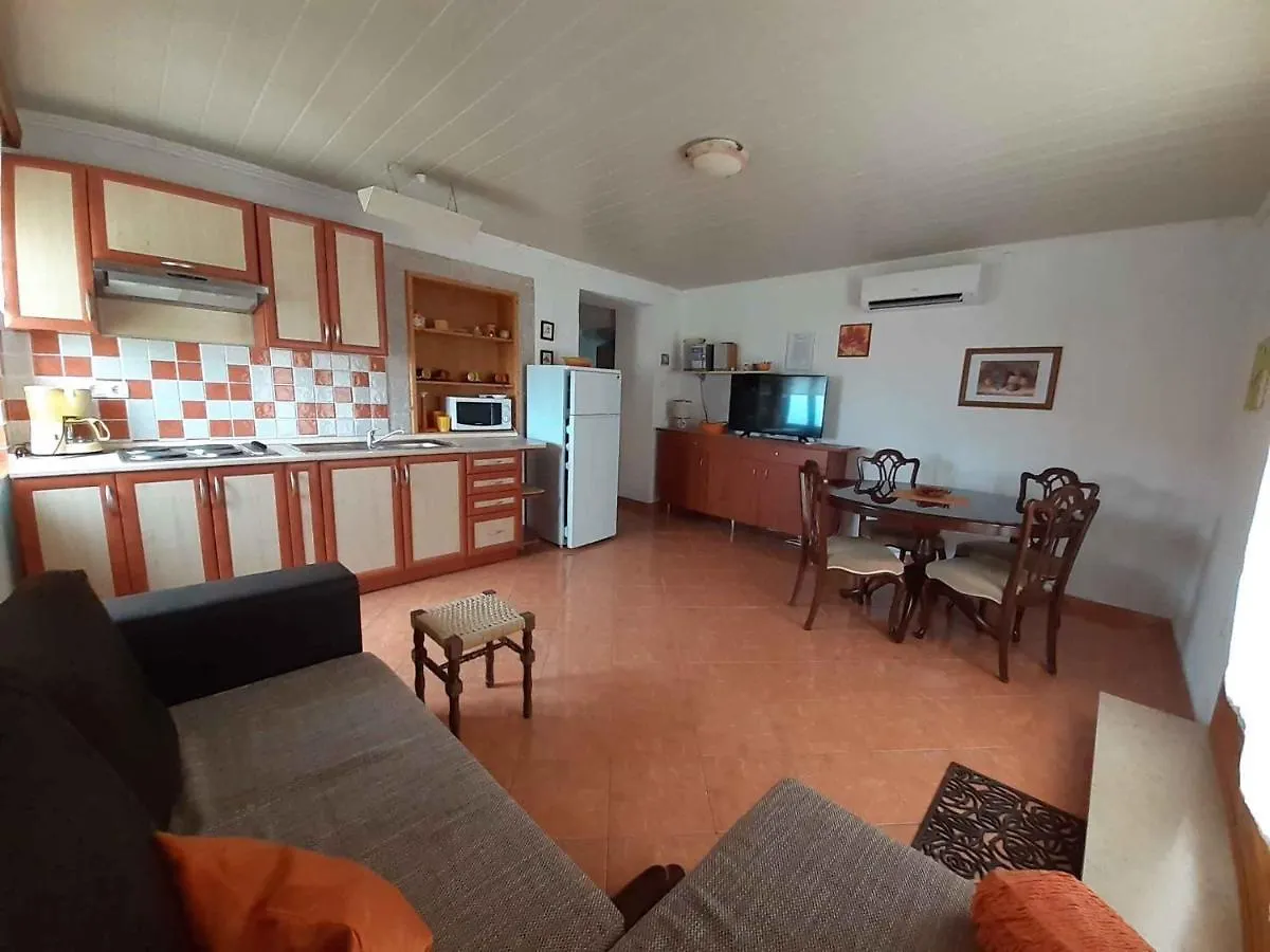 Apartments In Klanice/Insel Krk 14692 Sveti Ivan Dobrinjski