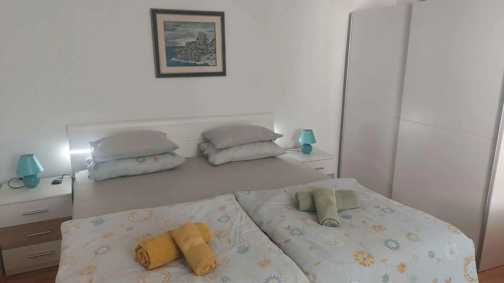 Apartments In Klanice/Insel Krk 14692 Sveti Ivan Dobrinjski
